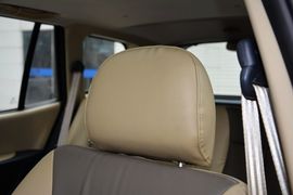 2015款华泰经典圣达菲2.0L汽油手动两驱标准型