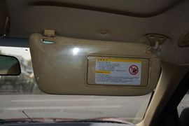 2015款华泰经典圣达菲2.0L汽油手动两驱标准型