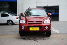 2015款华泰经典圣达菲2.0L汽油手动两驱标准型