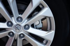 2015款日产奇骏2.5L