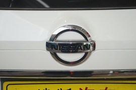 2015款日产奇骏2.5L