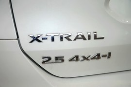 2015款日产奇骏2.5L