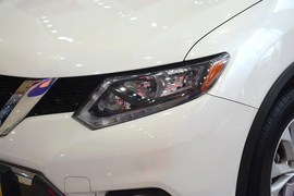 2015款日产奇骏2.5L