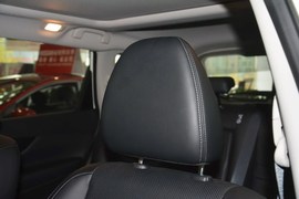 2015款日产奇骏2.5L