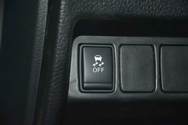 2015款日产奇骏2.5L
