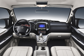 2016款东风风行菱智M5