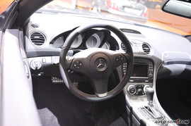 奔驰SL500日内瓦车展实拍
