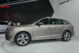 全新奥迪Q7