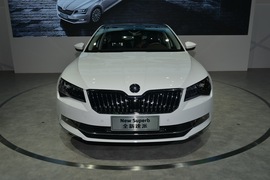 全新斯柯达速派