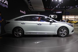 现代索纳塔混动