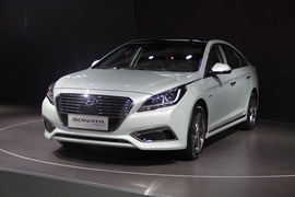 现代索纳塔混动