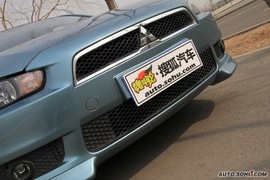 2010款三菱蓝瑟翼神2.0L运动旗舰版