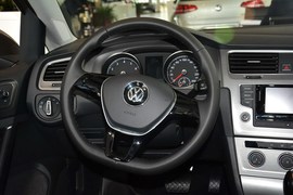 2016款大众高尔夫1.4TSI自动舒适型