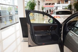 2015款捷豹XJL
