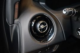 2015款捷豹XJL