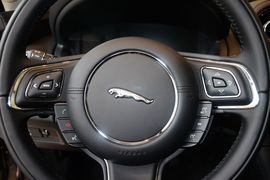 2015款捷豹XJL