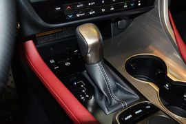 2016款雷克萨斯RX200t