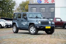2015款Jeep牧马人四门版3.0L撒哈拉