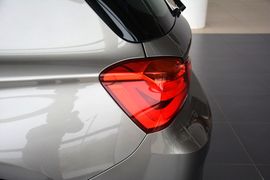 2015款宝马118i都市设计套装