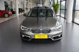 2015款宝马118i都市设计套装