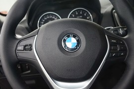 2015款宝马118i都市设计套装