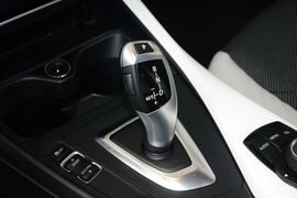2015款宝马118i都市设计套装