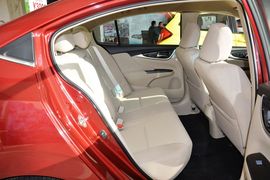 2015款本田凌派1.8L自动舒适版