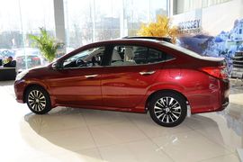 2015款本田凌派1.8L自动舒适版