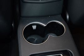 2015款奔驰E200L运动型