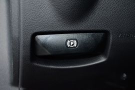 2015款奔驰E200L运动型