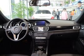 2015款奔驰E200L运动型