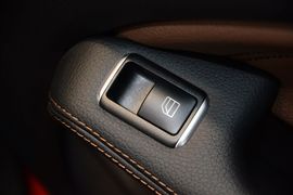 2015款奔驰GLA260