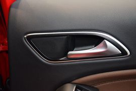 2015款奔驰GLA260