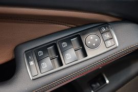 2015款奔驰GLA260