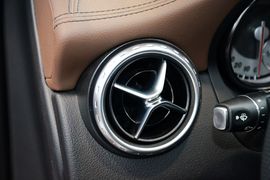 2015款奔驰GLA260