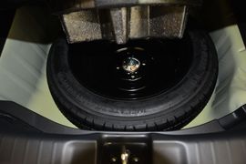 2014款本田飞度1.5L