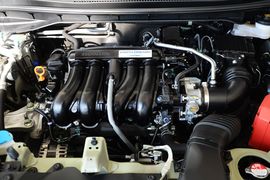 2014款本田飞度1.5L