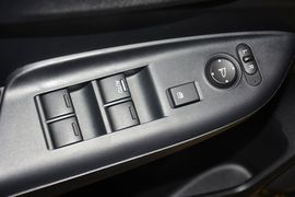 2014款本田飞度1.5L