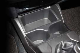 2014款本田飞度1.5L