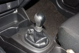 2014款本田飞度1.5L