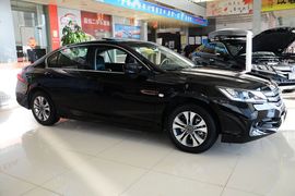 2015款本田雅阁2.0L