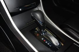 2015款本田雅阁2.0L