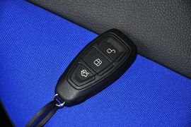 2015款福特福克斯ST