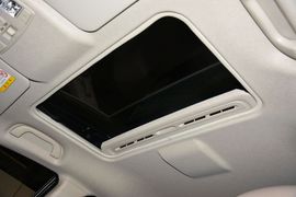 2013款马自达Mazda5