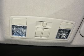 2013款马自达Mazda5