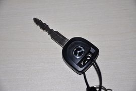 2013款马自达Mazda5
