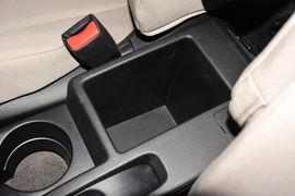 2013款马自达Mazda5