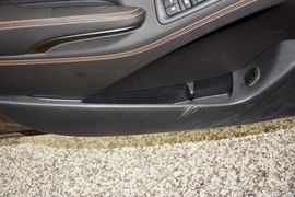 2013款别克全新君越2.4L