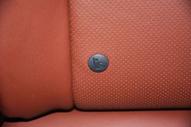 2013款别克全新君越2.4L