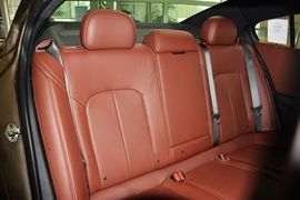 2013款别克全新君越2.4L